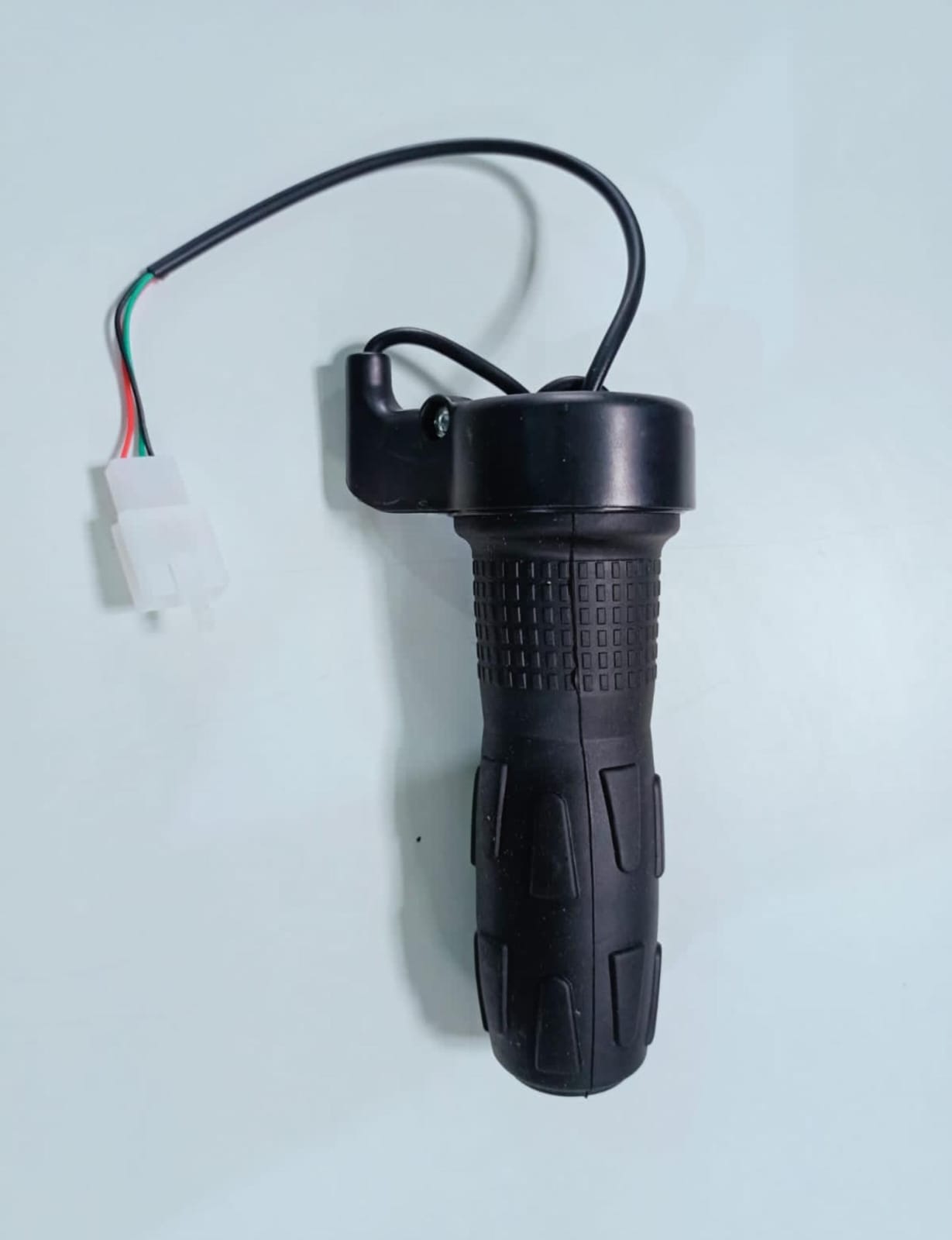 Throttle simple